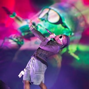 Meet your Posher, Benjamin